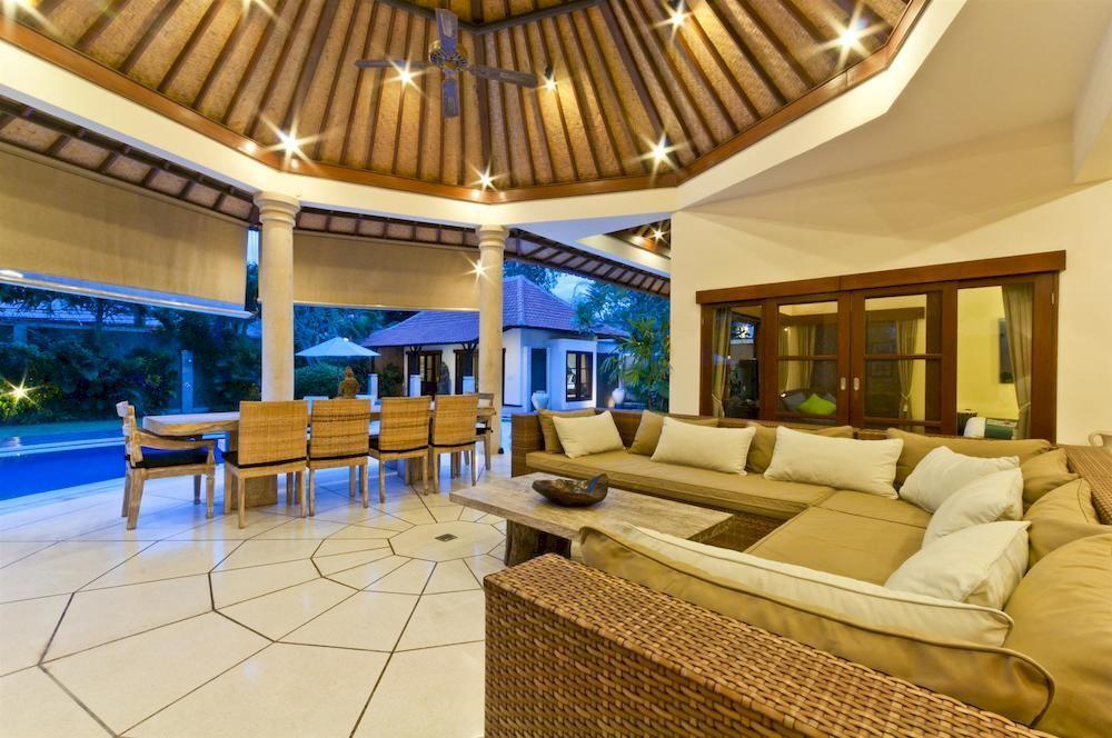 Mango Villa